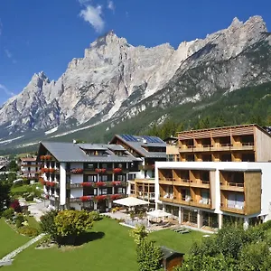 Parkhotel Ladinia Hotel